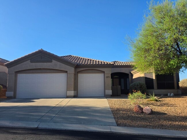 Building Photo - 2842 Fort Silver Dr