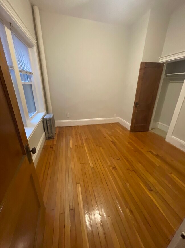 Photo - 38 Hemenway St Unit 9