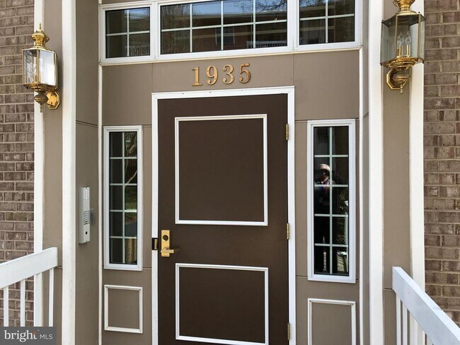 Photo - 1935 Wilson Ln Unit 203