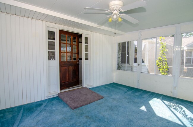 Photo - Precious Bungalow Home Rental in Norfolk!