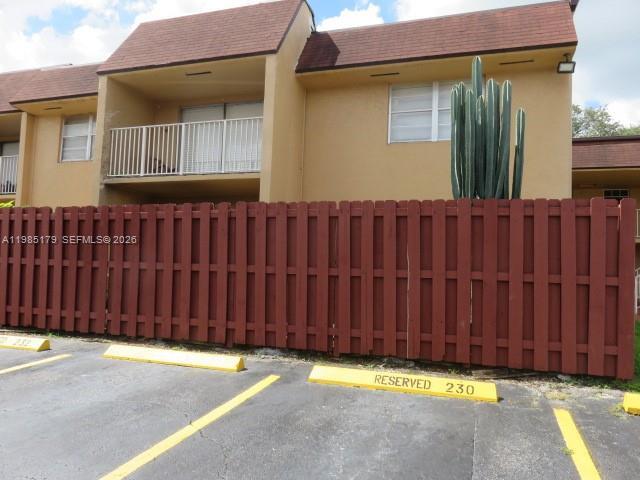 Building Photo - 9974 N Kendall Dr Unit 1015