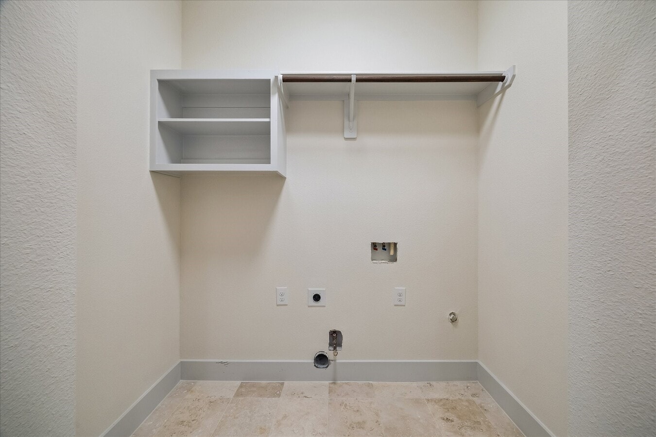 Photo - 4833 Chenevert St