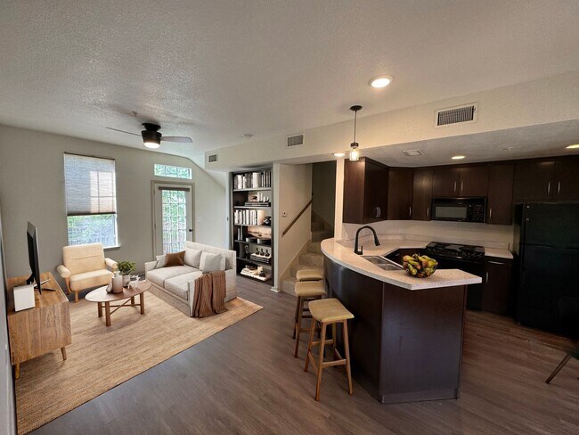 Photo - West End Lofts