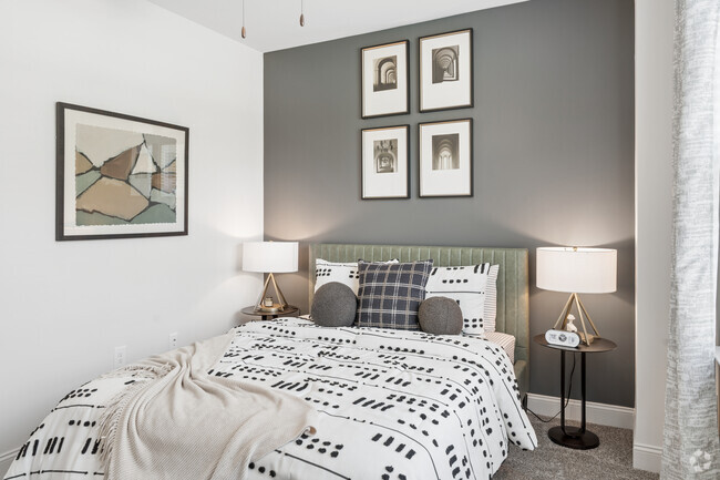 2BR, 2BA - 1,070SF - Second Bedroom