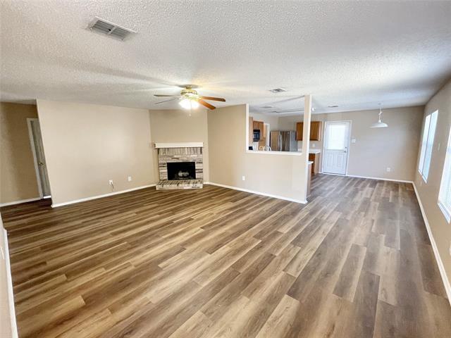 Photo - 5405 Shiver Rd