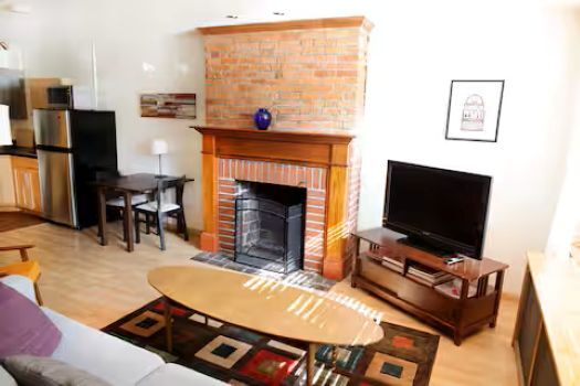 18 8th St NE Unidad Capitol Hill Basement Apt