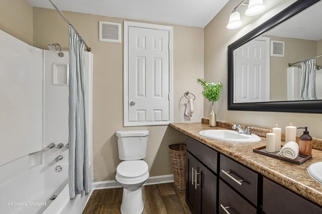Photo - Somerset Apartments