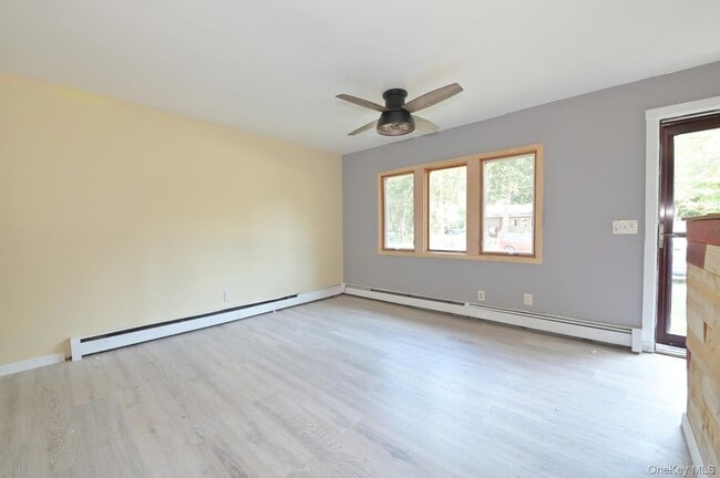 Photo - 80 Norfleet Ln