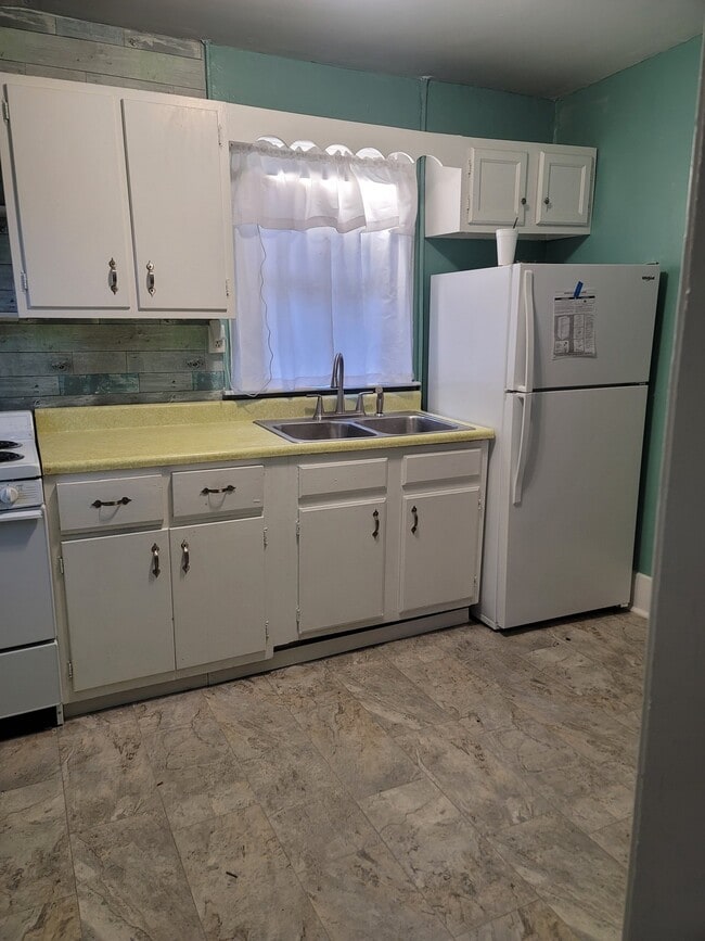 Photo - 303 N 11th St Unit Apt 2