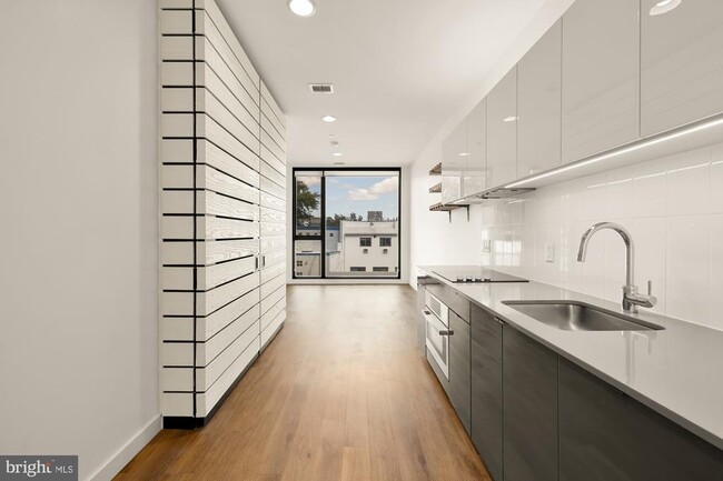 Building Photo - 57 N St NW Unit 331 Rental