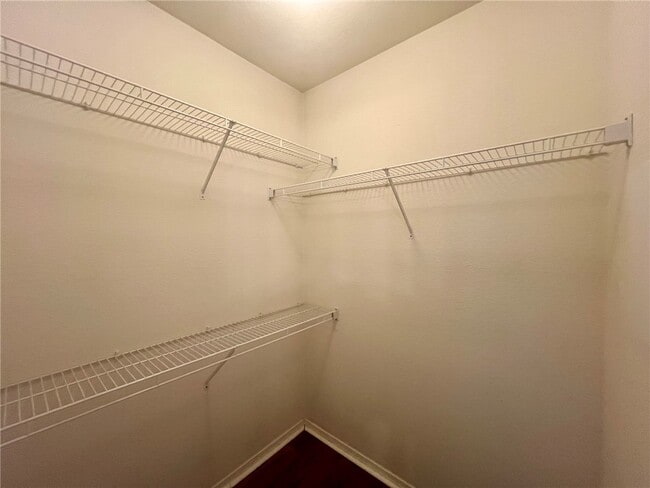 Photo - 531 Walker St