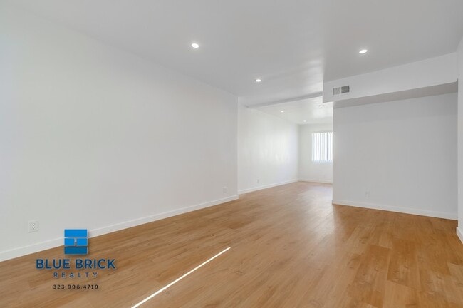 5320 Corteen-18