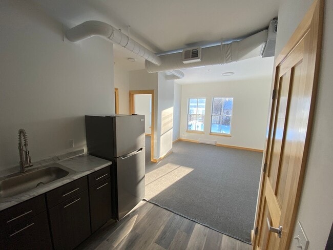 Photo - 2BD/1BA In Richmond - ?Half Off First Month’s Rent with Lease Starting by August 1? Unidad Apt 304