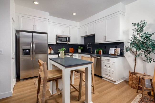 Mason apartments — community photo