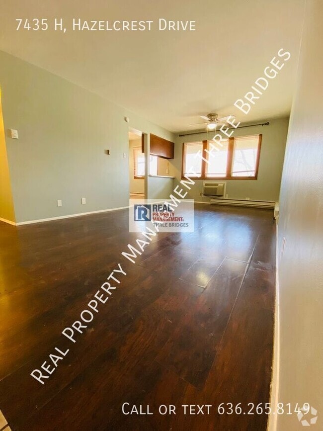 Building Photo - 7435 Hazelcrest Dr Rental