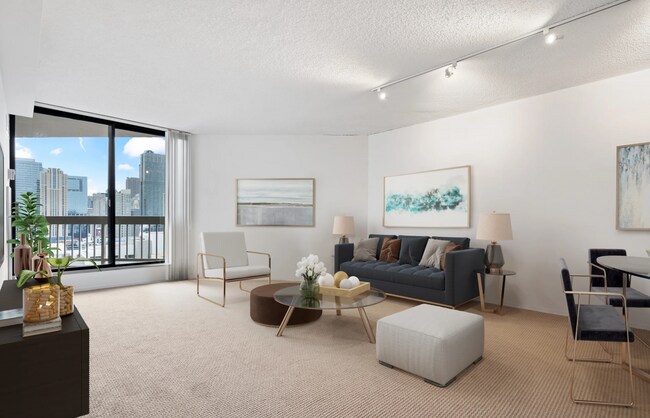 Photo - 58 W Superior St Unit 11