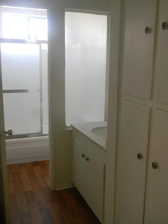 Photo - Ambassador Apartments