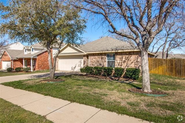 Building Photo - 2413 Briar Forest Dr Rental