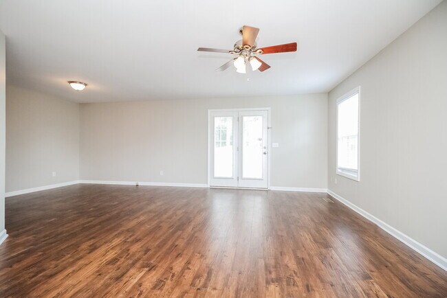 Photo - 2900 Hearthside Dr