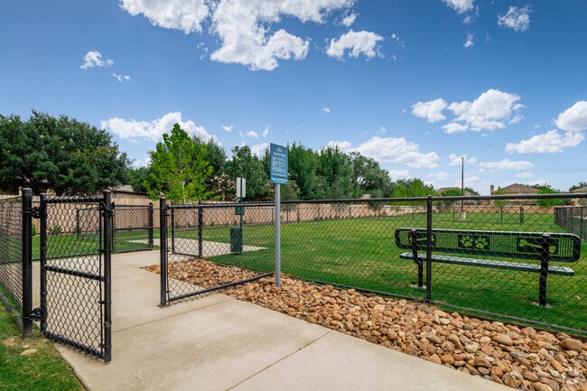 Dog Park - Grand at Cibolo Apartments