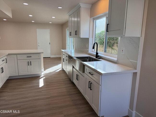 12475 Sunnyglen Dr