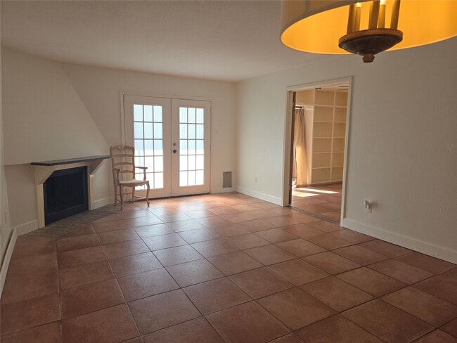 Photo - 10075 Westpark Dr Unit 40