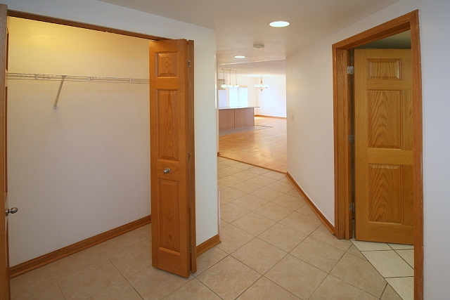 Photo - 6560 W Diversey Ave