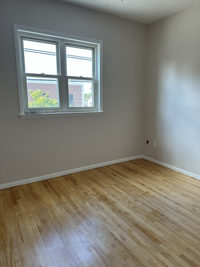 Photo - 203 W Caracas Ave Unit 5