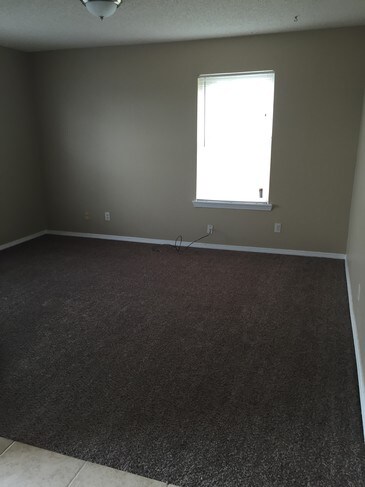Photo - Collinsville Garden Apartments