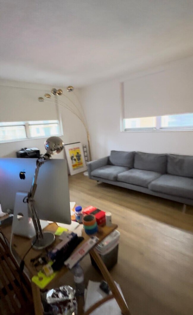 Photo - 12500 NE 15th Ave Unidad 406