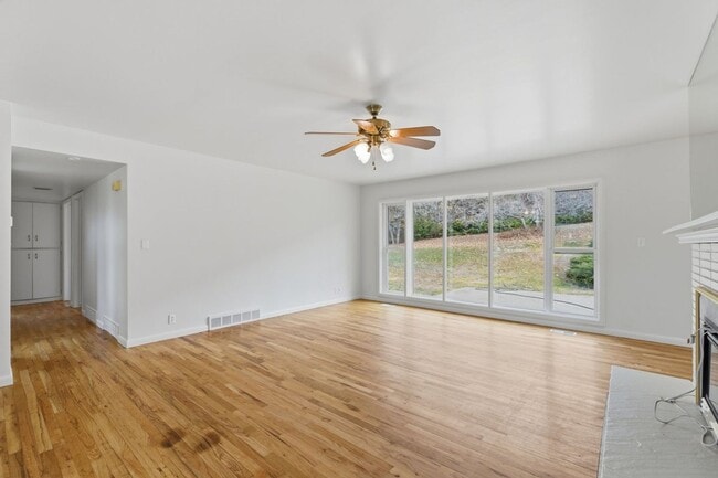 Photo - 4070 College Dr Unidad Home