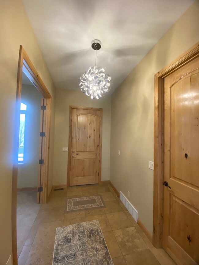 Photo - 11521 S Black Forest Dr