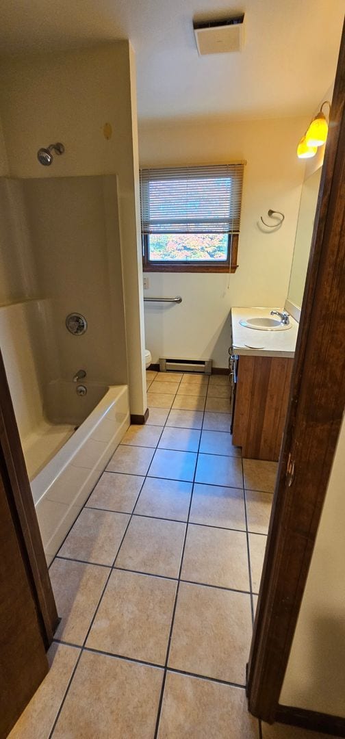 Photo - 2 Bedroom 1 Bath House $1,600 - Available May 2026! Unit 144 South Corl Street