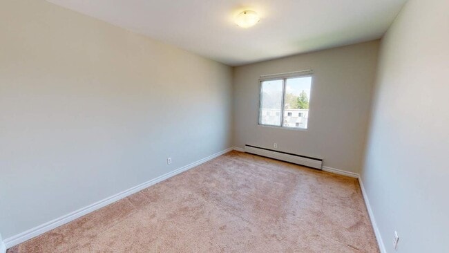 Photo - Thames Garden Apartments