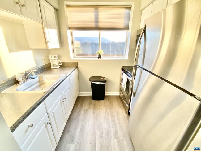 Photo - 1608 Monticello Ave