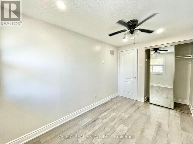 Photo - 26 Homeland Ct