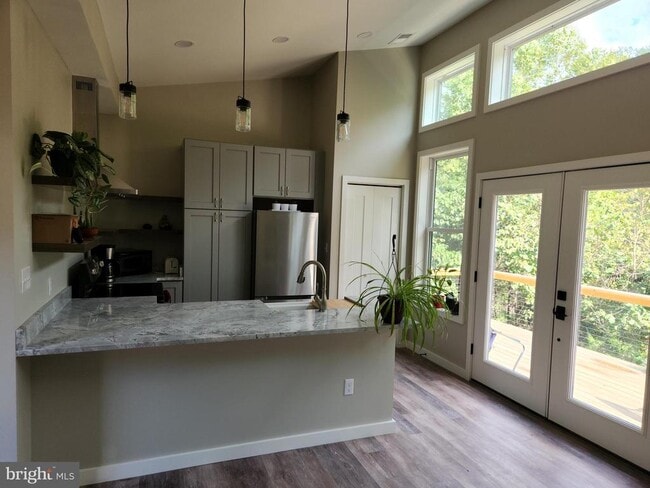 Photo - 297 Cedar Mountain Ln