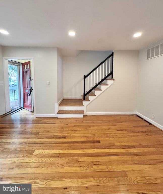 Building Photo - 3453 S Stafford St