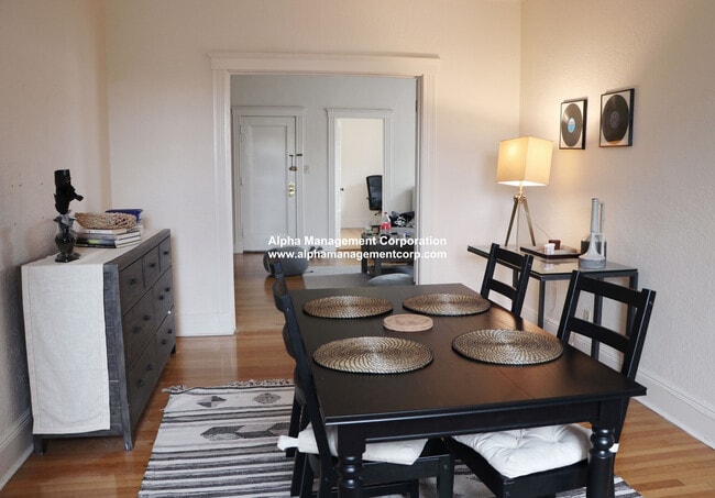 Photo - 18 Alton Pl Unit 5