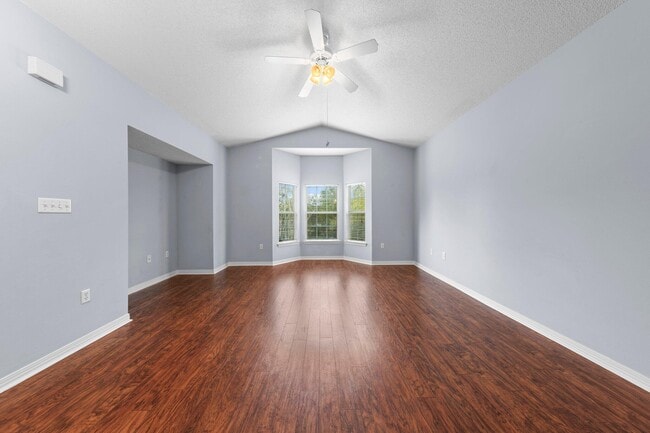Photo - 1501 Partin Dr N Unit 218