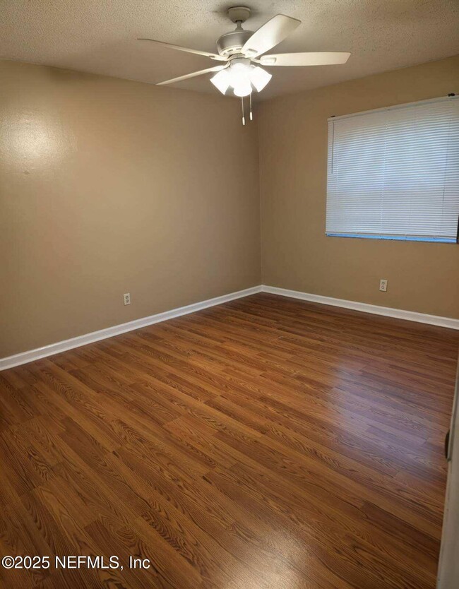 Photo - 408 13th Ave N Unit A