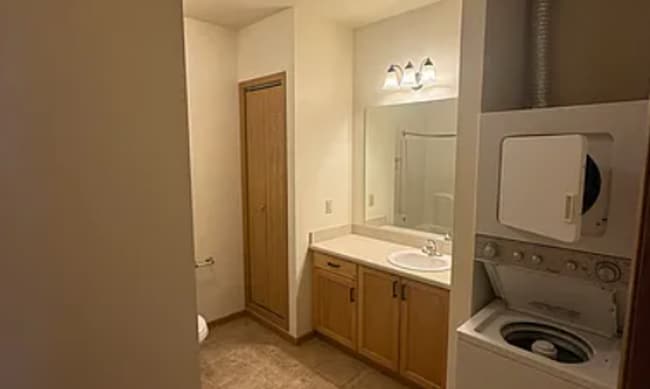 Photo - 901 Kearney St Unit 9