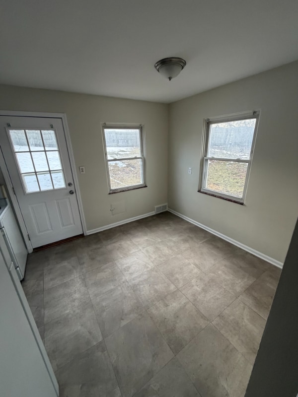 Photo - 400 Parkview Dr