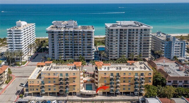Building Photo - 8888 Collins Ave Unit 212