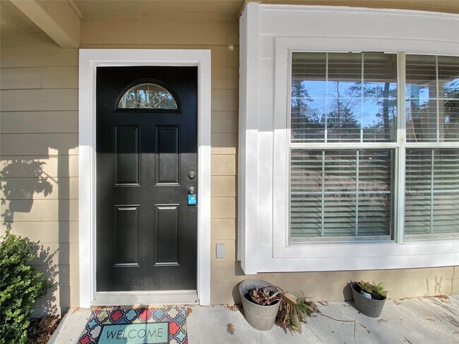 Photo - 10825 Royal Magnolia Dr