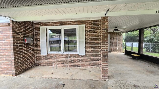 Photo - 106 Mason Dr