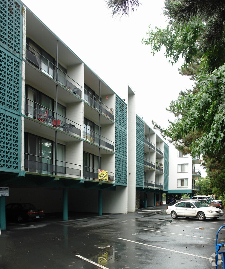 Catalina Apartments - Catalina Apartments