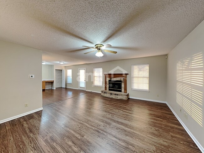 Photo - 8514 Bluff Point Dr