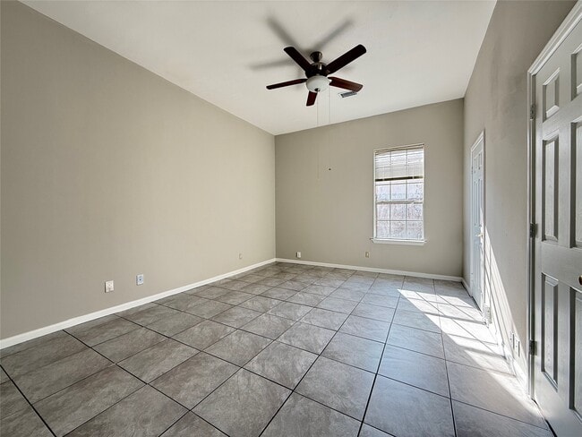 Photo - 11346 Old Telegraph Rd