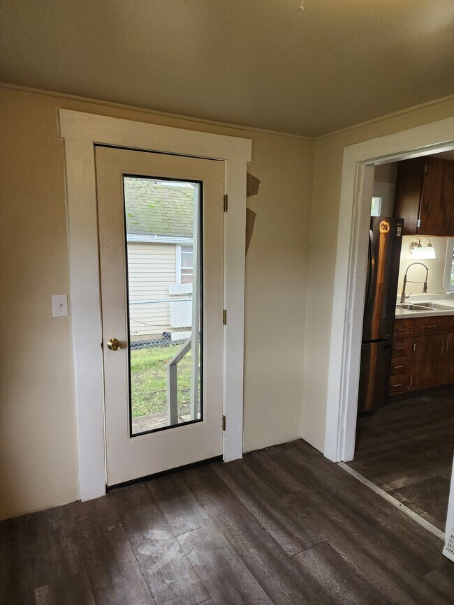 1430 Adams St House House Rental in Coshocton, OH